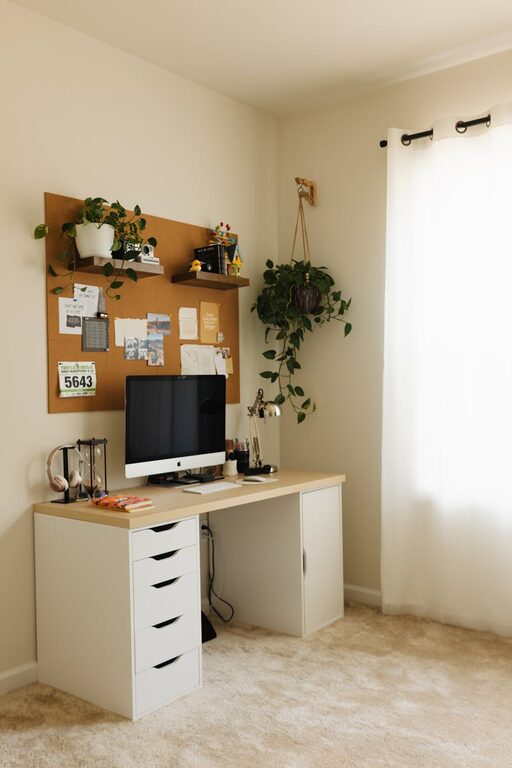 Simple Tips for Creating a Cosy and Inviting Home Office Space