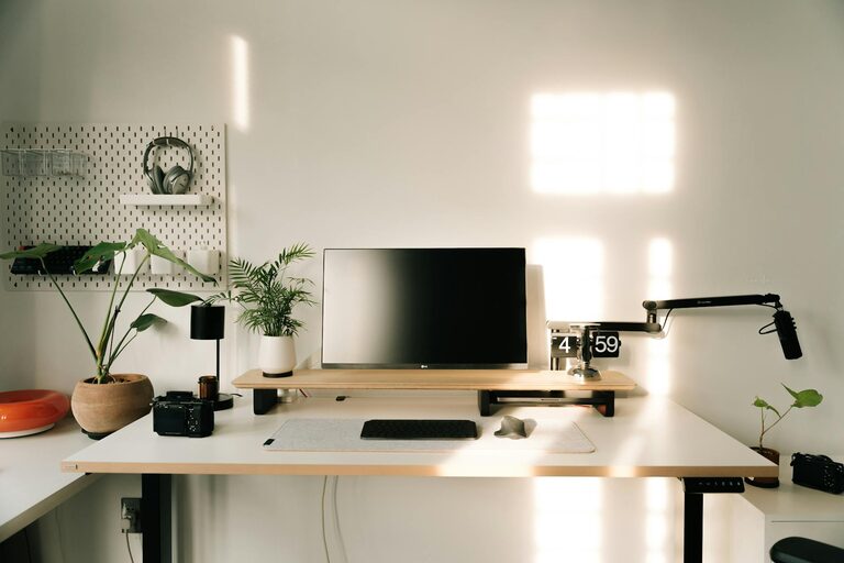 Tips for Creating a Relaxing and Productive Home Workspace